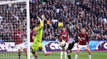 أهداف ليفربول ووست هام جاكبو يضيف هدفين في مباراة الدوري الإنجليزي 1